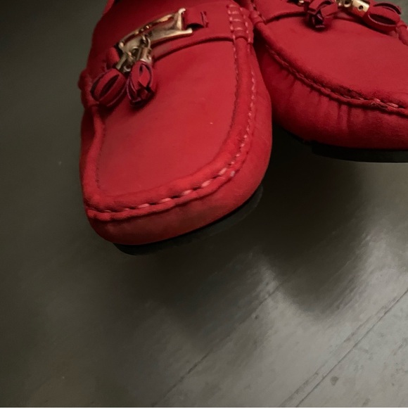 Z . Vaughn Red Mens  Loafers - Picture 6 of 15